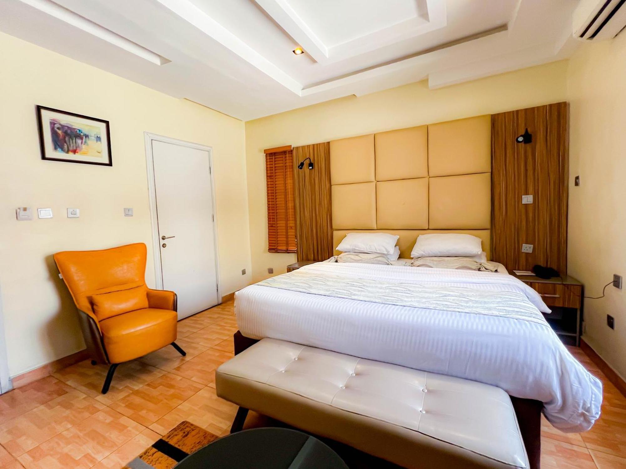 Box Residence Hotel And Apartment Lagos Room photo