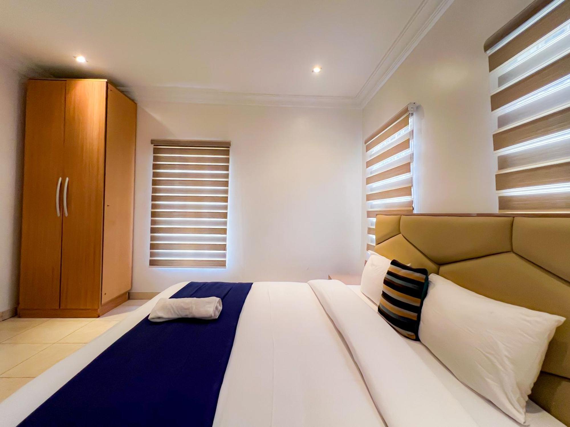 Box Residence Hotel And Apartment Lagos Room photo